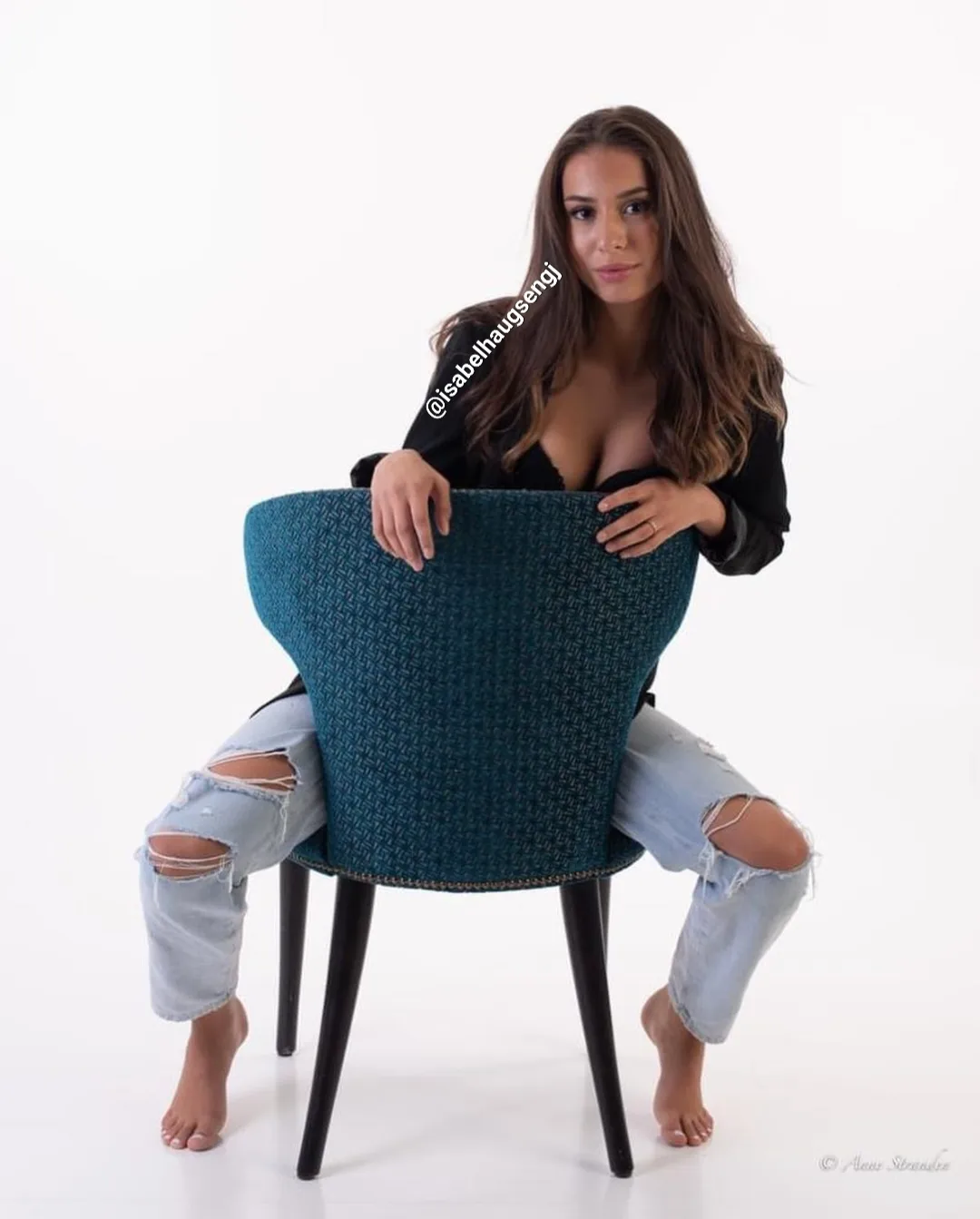 isabelhaugsengj_1685371377_3113443235129258137_57267572699.jpg